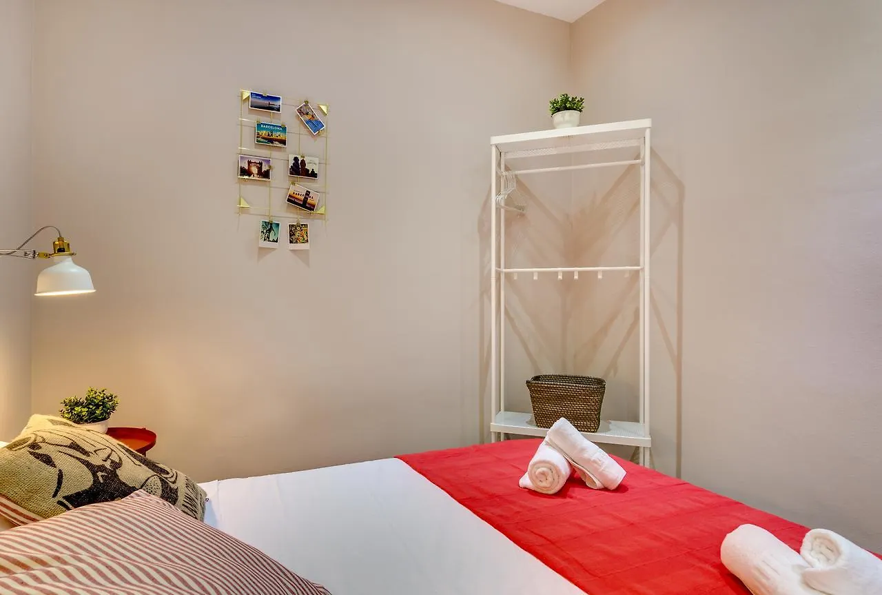 Apartmán Renovated & Classic 3-Bedroom Sagrada Familia Apt. Barcelona